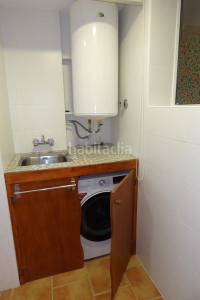 Foto b1133124-36e1-4606-b3e8-9bbf15017708. Casa adossada a pintor sorolla \"salafranca\" 40 a San Juan de Alicante