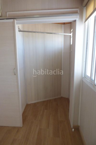 Foto d4967df8-96cb-4ac5-875f-c178c8633a66. Casa adossada a pintor sorolla \"salafranca\" 40 a San Juan de Alicante