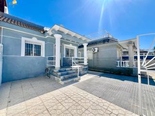 Casa pareada en Zona Carrefour - Urbanizaciones. Pareado reformado con amplia terraza y solárium privado