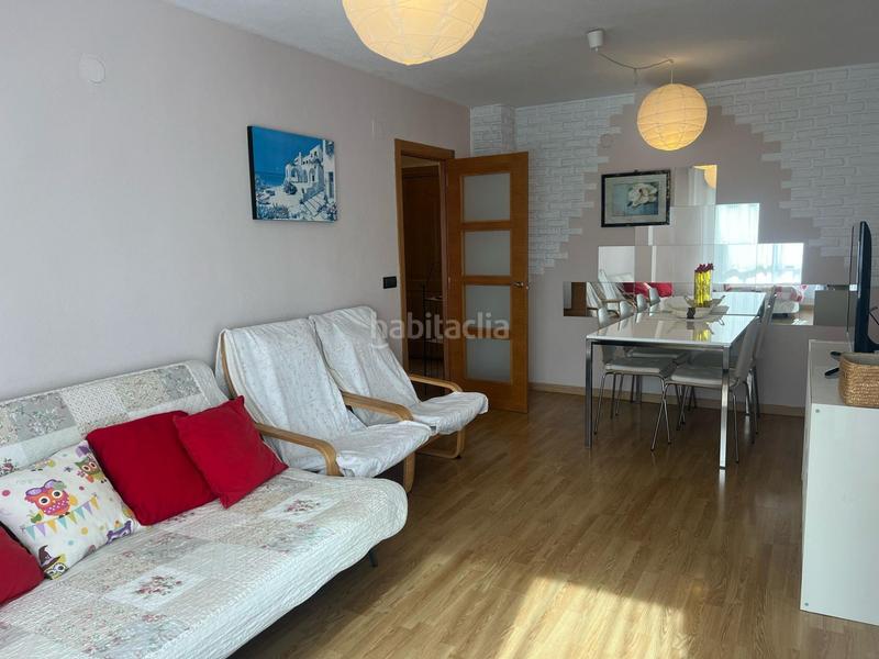 Foto 07cac3be-0215-458a-b363-c0050d534af8. Alquiler piso  alquilar con vistas en el barrio Babel larga duración en Alicante