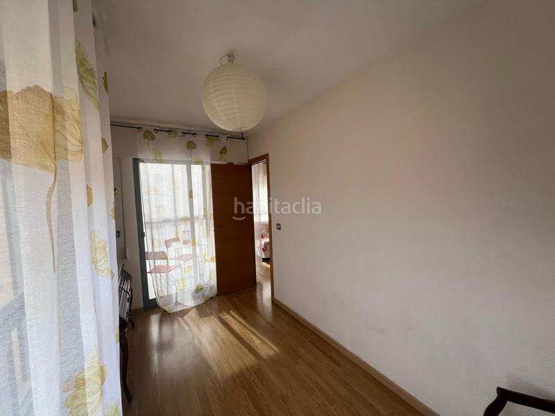 Foto 5c40f9c2-0969-475b-a33b-43dc9ee67455. Lloguer pis amb calefacció aparcament a Babel Alicante