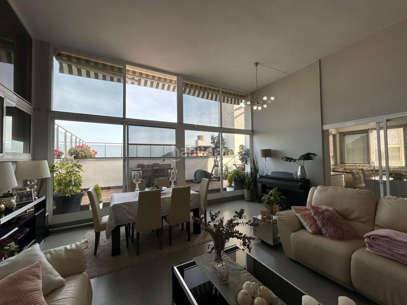 Foto 4d89688c-0f3e-4b5b-b090-79cbe0218059. Dachwohnung mit parking pool in Playa Poniente Benidorm