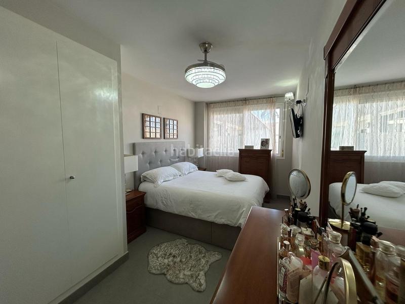 Foto bd83c92c-02cf-49e4-bf43-e584d66414b1. Dachwohnung mit parking pool in Playa Poniente Benidorm