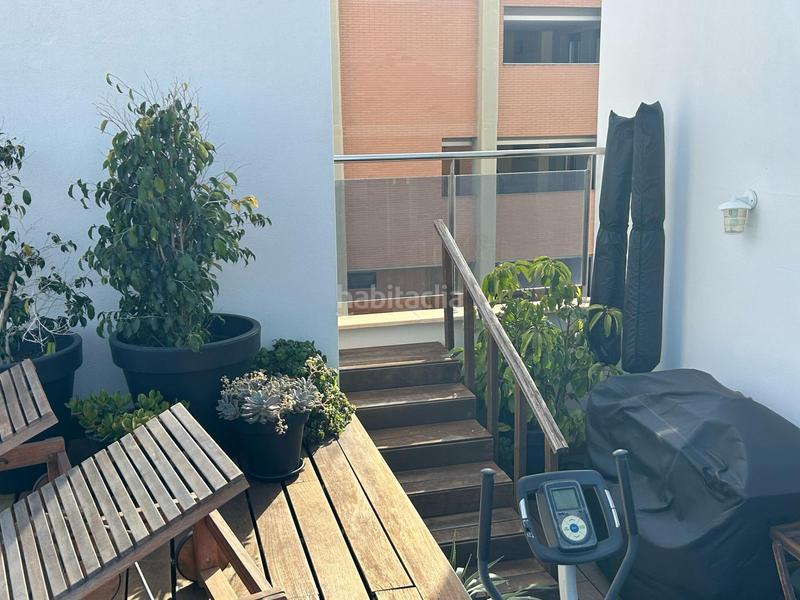 Foto cb2456bc-2ffe-4791-aa35-6862f42d136f. Dachwohnung mit parking pool in Playa Poniente Benidorm