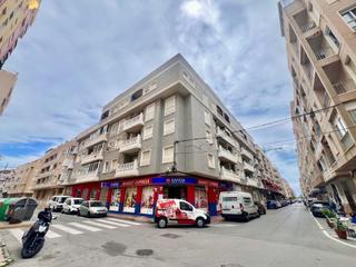 Appartement in Avenida Habaneras - Curva de Palangre. Apartamento en excelente ubicación con mínimo gasto y máximo con