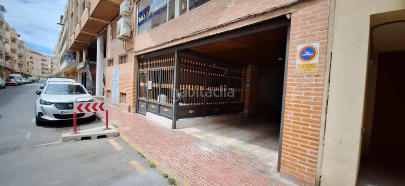 Foto d1262dbe-7bfd-4846-954b-c5e917cb1e08. Posto auto in Zona Playa del Cura Torrevieja