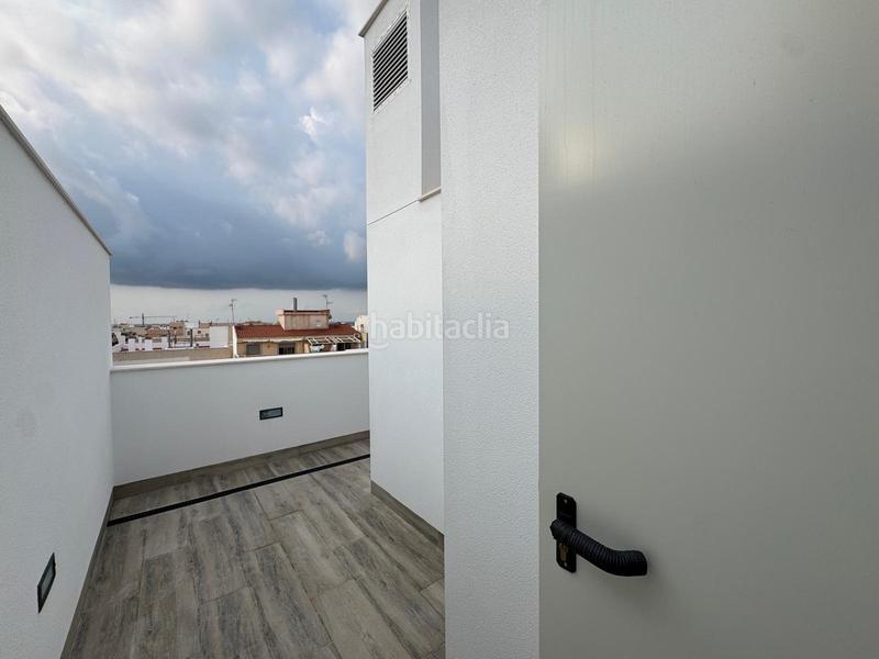 Foto 07edb44f-9c46-4a38-80ec-fe106453df5d. Apartment with parking in Parque de las Naciones Torrevieja