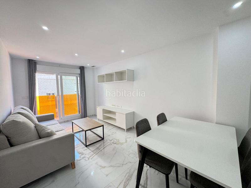 Foto 4e678e5c-6c54-40bf-82fd-de769f74992f. Apartment with parking in Parque de las Naciones Torrevieja