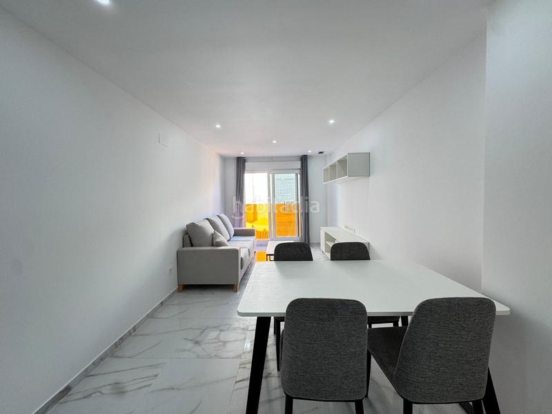 Foto d4ff42fc-b59e-49d8-a013-07a7a45523a4. Apartment with parking in Parque de las Naciones Torrevieja