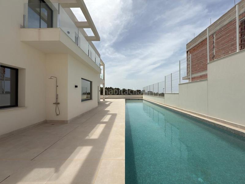 Foto aa927346-25a0-440b-a356-d56fbee1aa5f. Chalet avec chauffage parking piscine dans Golf Bahía Finestrat