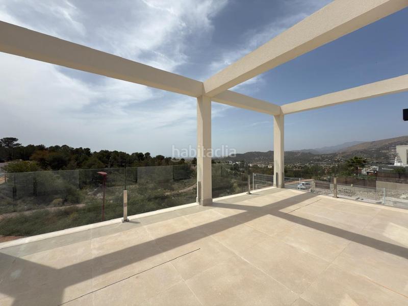 Foto d8c1e0bf-4107-4386-b3c8-b6cd714cf7e7. Chalet avec chauffage parking piscine dans Golf Bahía Finestrat