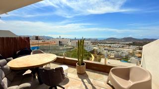 Àtic a Balcón de Finestrat-Terra Marina. Amplio ático con impresionantes vistas a benidorm y al mar
