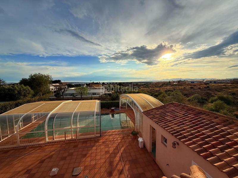 Foto 2a0be9e7-eca5-4524-a495-c2001858d977. Chalet with heating parking pool in Noroeste Santa Pola