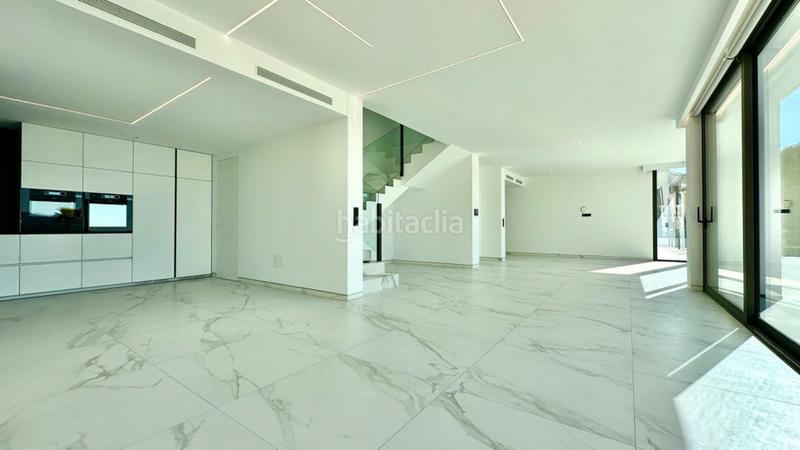 Foto 3917d4af-4b44-421c-b755-d4522cdb4718. Chalet with heating pool in Altea hills Altea