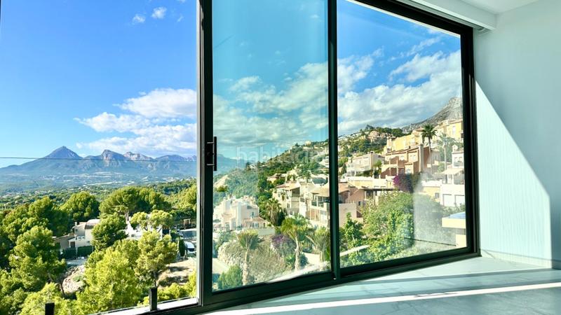 Foto 867e768a-ba1b-4349-93d3-db85d1e24c1c. Chalet with heating pool in Altea hills Altea