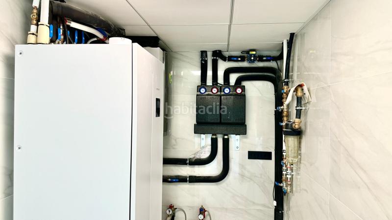 Foto d1f16f7c-8d76-445a-ac97-ae30d2f32a5a. Chalet with heating pool in Altea hills Altea