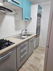 Erdgeschoss  Calle economista german bernace. Oportunidad vivienda 5 habitaciones con llave y 2 baños ideal pa