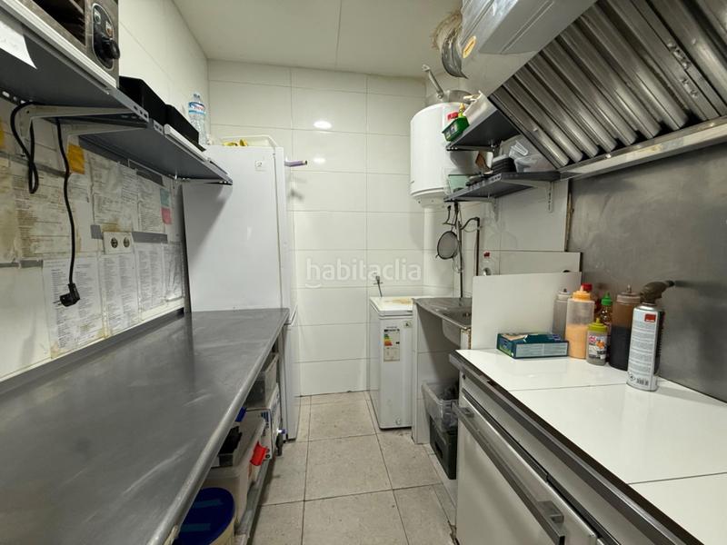 Foto 55df1d23-2a18-4aa8-a753-2fa585bf26ff. Lloguer local comercial a Carolinas Altas Alicante