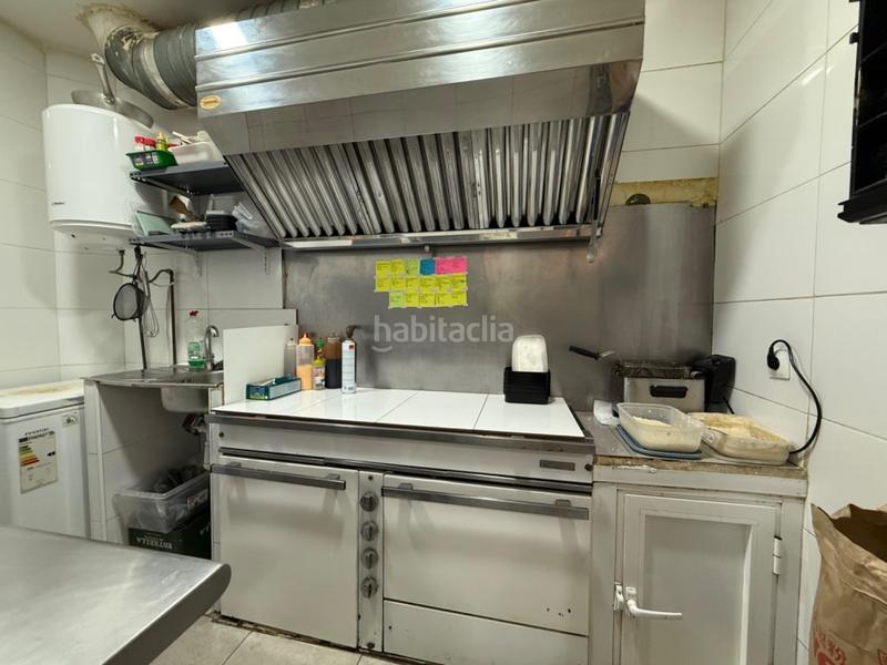 Foto 9bf118a6-89f8-46fa-bcc8-e2199733cba6. Lloguer local comercial a Carolinas Altas Alicante