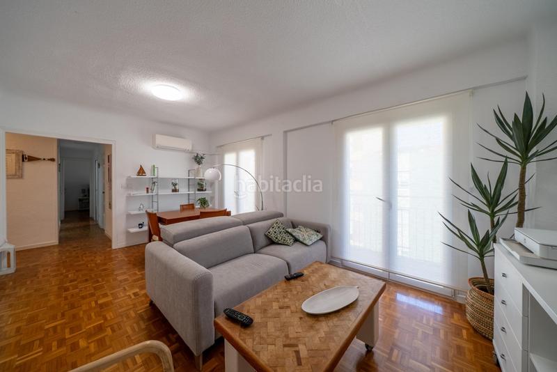 Foto b5a0caa2-a6b0-45d5-980a-e4e821f8135d. Location appartement dans Benalúa Alicante
