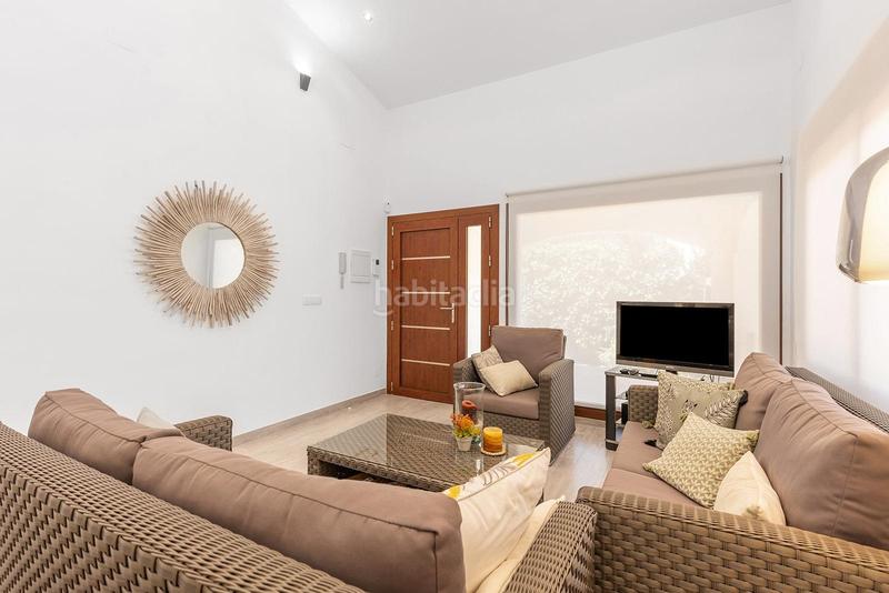 Foto 35ab895a-6638-46a9-8334-a2344362abef. Xalet amb calefacció piscina a Punta Prima Orihuela