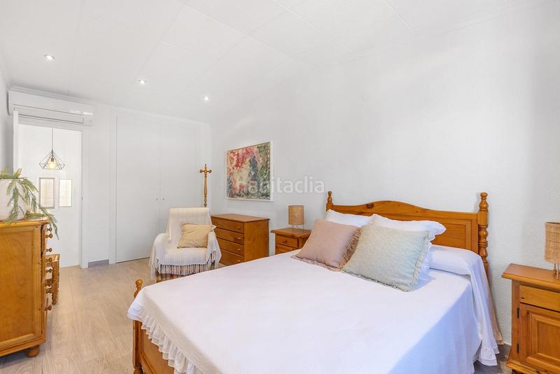 Foto 3a09498e-5e19-46f9-a52b-b44aa37c2329. Xalet amb calefacció piscina a Punta Prima Orihuela