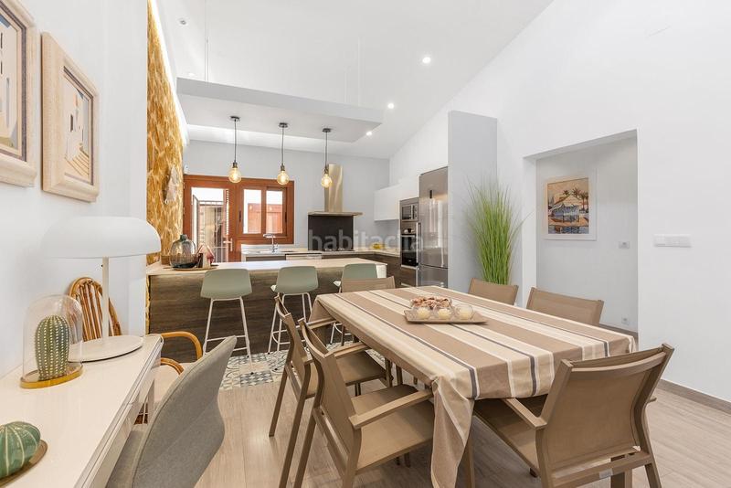 Foto 5c6983e9-9021-4cf6-a5ef-0bf659cc5a86. Xalet amb calefacció piscina a Punta Prima Orihuela