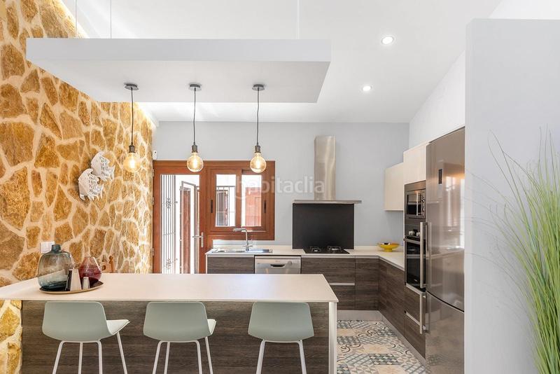 Foto 9b05ac46-6c25-4b4e-a63d-e7920aac37d8. Xalet amb calefacció piscina a Punta Prima Orihuela