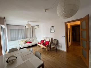 Location Appartement  Calle hermanos machado. Piso alquilar con vistas en el barrio babel   larga duración