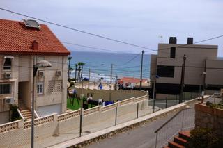 Maison jumelée à Calle nudo, del 12. Chalet adosado con estilo único a pocos pasos de la playa de san