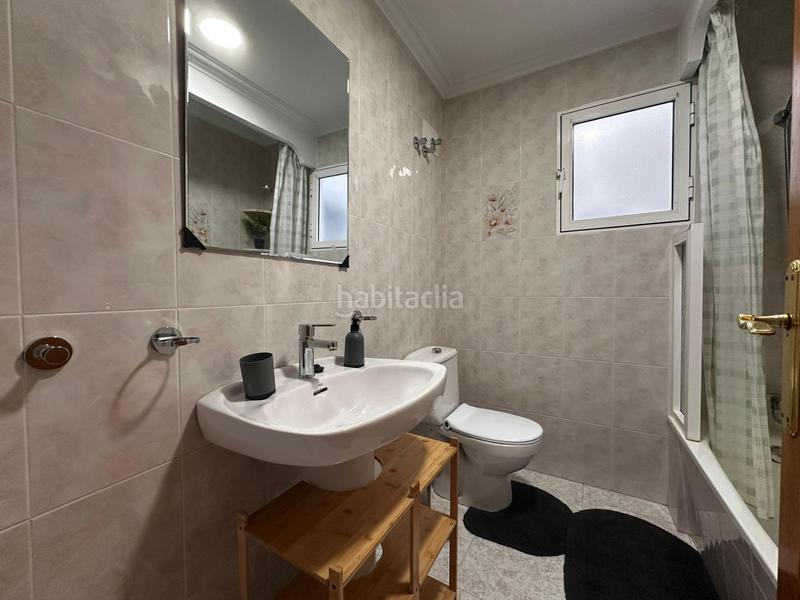 Foto c1c5a5f2-ed70-4a11-a660-fd7884315209. Apartamento edificio galeon ! reformado y soleado apartamento con cercanías a la playa del cura ! en Torrevieja