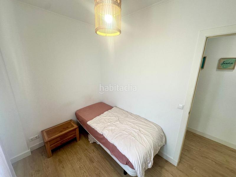 Foto b37baa84-ec4b-45d0-8be6-bd62e7085537. Apartamento amplio y luminoso piso en venta , zona carolinas altas en Alicante