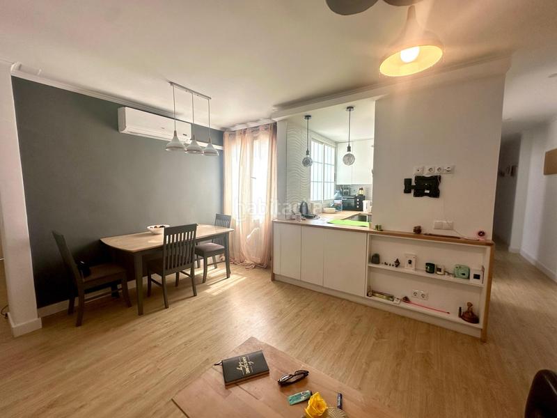 Foto b69e76d2-fa16-4669-b482-2e33a9f5e3d7. Apartamento amplio y luminoso piso en venta , zona carolinas altas en Alicante