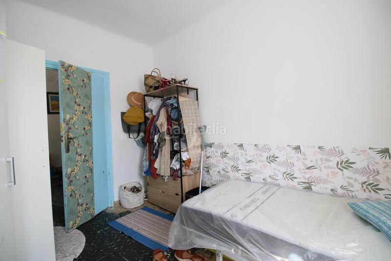 Foto 9c555880-9b98-4d01-a93d-d50bfec96e40. Piso en calle de la villa de chiva 11 vivienda alquilada solo para inversores en Alicante