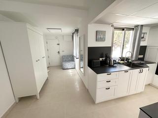 Appartement à Zona Playa de los Locos. Apartamento de 45 m en primera línea de la playa de los locos, c