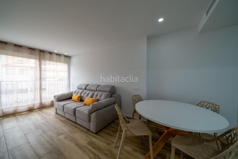 Foto 2838b2d2-cd98-4bc4-b0cf-ada185af4043. Alquiler apartamento este magnífico piso de 2 dormitorios en edificio nuevo con piscina, gimnasio y terraza comunitario. en Alicante