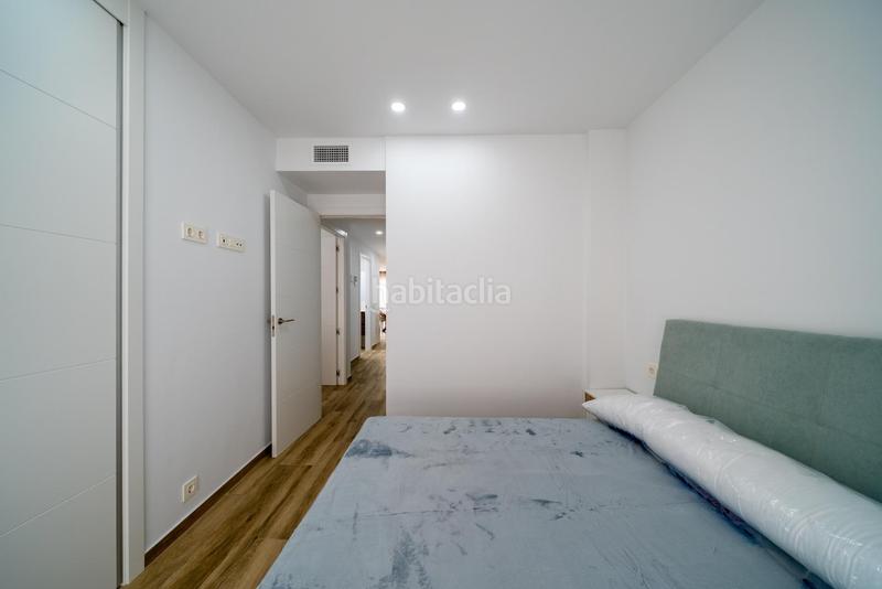 Foto 28871345-d882-4aab-a1e9-83eb3f35c5c6. Alquiler apartamento este magnífico piso de 2 dormitorios en edificio nuevo con piscina, gimnasio y terraza comunitario. en Alicante