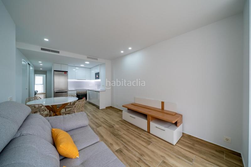 Foto 6b961251-e2e9-4e85-adc7-319e12132491. Alquiler apartamento este magnífico piso de 2 dormitorios en edificio nuevo con piscina, gimnasio y terraza comunitario. en Alicante