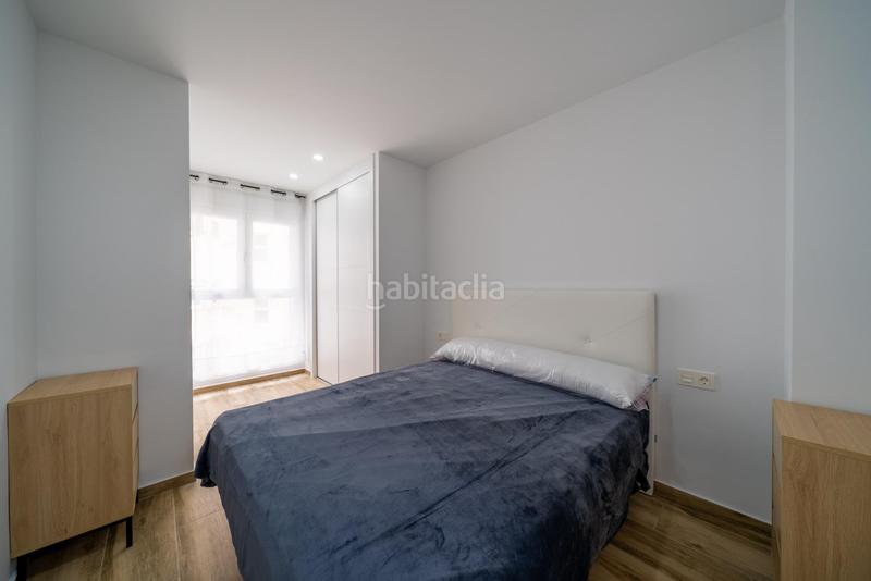 Foto d19795f4-3f34-428c-92e3-e6ecf7dc587f. Alquiler apartamento este magnífico piso de 2 dormitorios en edificio nuevo con piscina, gimnasio y terraza comunitario. en Alicante