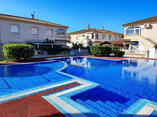 Haus in Aguas Nuevas. Exclusivo bungalow planta alta con 2 dormitorios, 1 baño, con pi