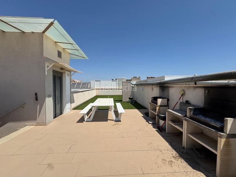 Foto fbf72bb7-21e9-4627-a714-0a6279b435f2. Piccolo appartamento con riscaldamento piscina in Torrevieja