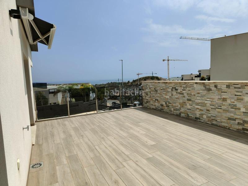 Foto 3de03dbd-f3d8-49e3-86d2-53e4926f989e. Chalet with heating parking pool in balcón de Finestrat-terra marina Finestrat