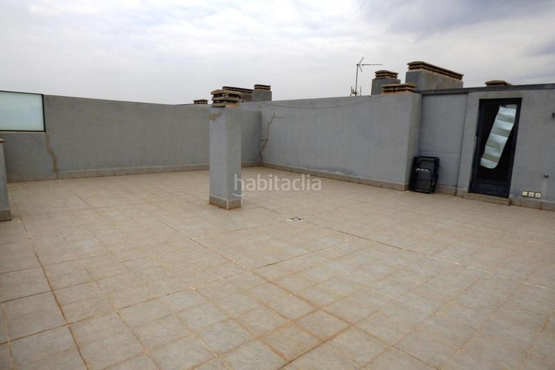 Foto ebe61096-cb39-4d95-b6e5-aa36aa6b3753. Attique avec parking piscine dans Garbinet - Parque de las Avenidas Alicante