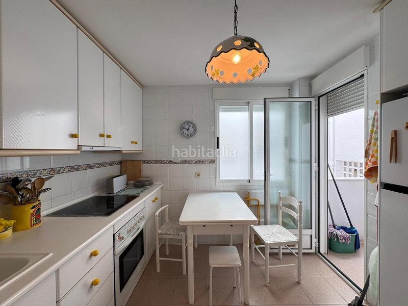 Foto 22ea7c48-e2e6-4d33-8efa-4023e6695584. Apartament amb calefacció a Zona Playa del Cura Torrevieja