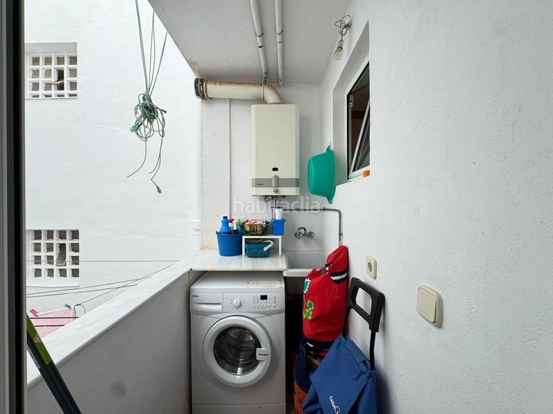 Foto 52b12bec-7a59-40e4-88c5-bd9e287129f5. Apartament amb calefacció a Zona Playa del Cura Torrevieja