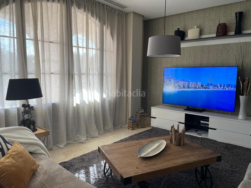 Foto 147706f1-fb44-45a8-8b07-2e97da29e601. Chalet with parking pool in Golf Bahía Finestrat