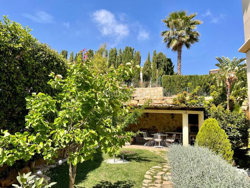 Foto 7bcc223f-b014-44a0-8ee5-b003d3d06fb6. Chalet with parking pool in Golf Bahía Finestrat