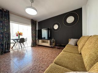 Apartament a Avenida Habaneras - Curva de Palangre. Reformado apartamento de 1 dorm. 1 baño. a 300 metros de playa.