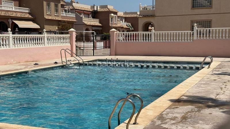 Foto 7648ece8-d5a4-43ec-93de-2c0abfa61e21. Alquiler casa dúplex con aparcamiento, piscina comunitaria, terraza con vistas maravillosas y a 5 minutos del mar. en Santa Pola