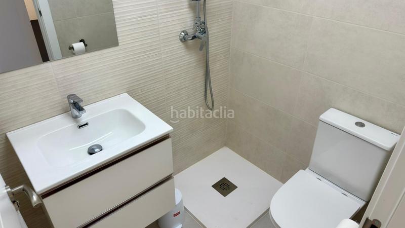 Foto 9f510383-5edc-4df9-b526-4b6eb18fa0e9. Alquiler casa dúplex con aparcamiento, piscina comunitaria, terraza con vistas maravillosas y a 5 minutos del mar. en Santa Pola